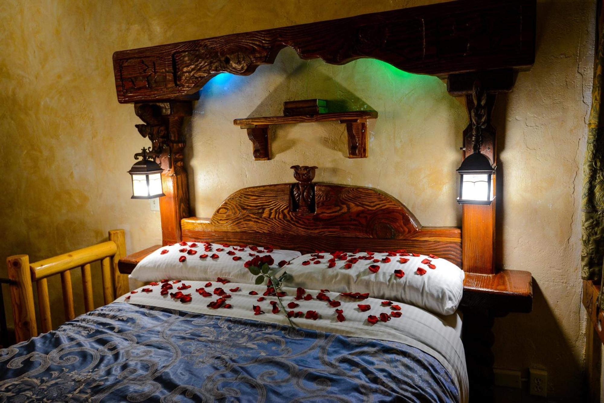 Castle Wood Theme Cottages- Couples Only